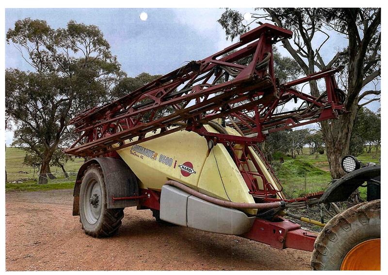 Hardi Commander 8542i Boom Spray
