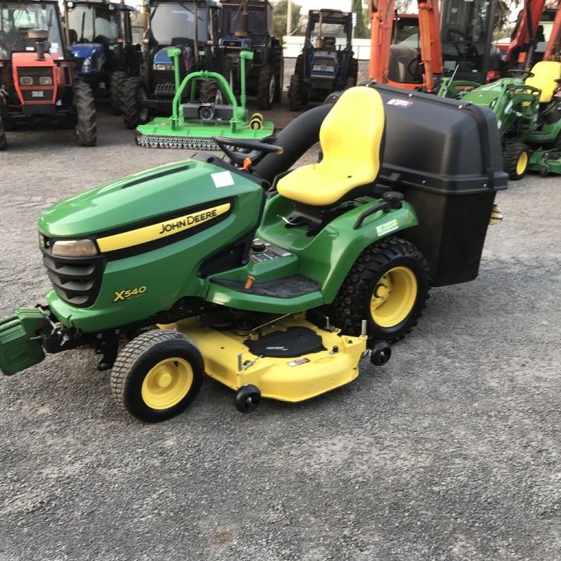 John Deere X540 ride on mower, Lawn Mowers John Deere VIC Power Farming