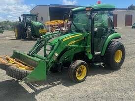 John Deere 3520 Compact UT tractor