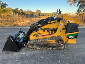 Photo 1. Vermeer S450TX Skid Steer Loader