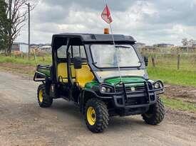 Photo 1. John Deere XUV855D ATV