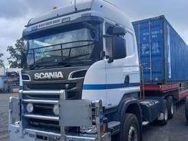 Scania R560 6x4 primemover