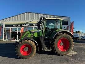 Fendt 718 power plus row crop tractor