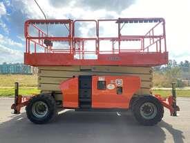 Photo 1. JLG 4394RT Scissor Lift Access