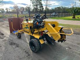 Photo 1. Vermeer SC252 Stump Grinder