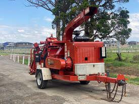 Photo 1. Morbark M15RX Wood Chipper Forestry Equipment