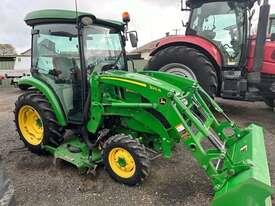 John Deere 3045R Compact Ut Tractors