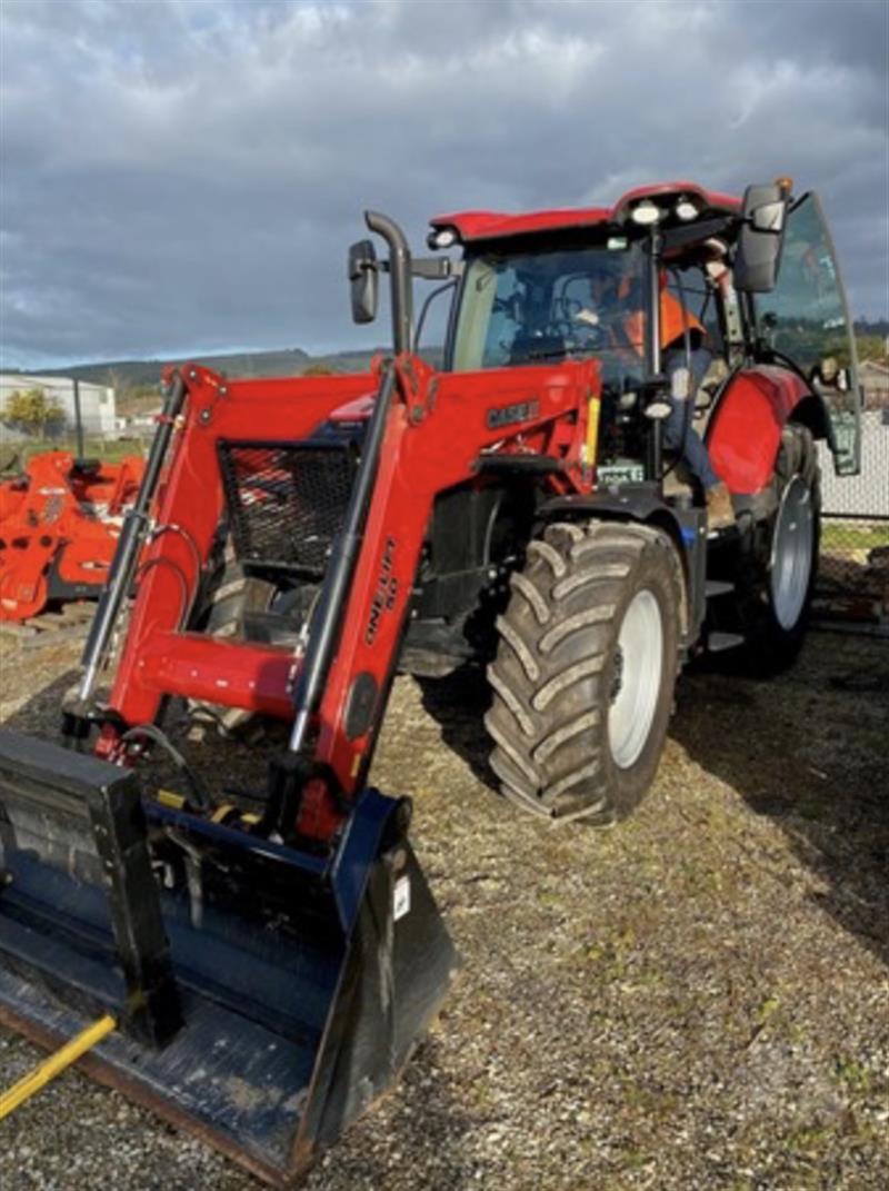 Photo 1. Case IH Maxxum 115 tractor