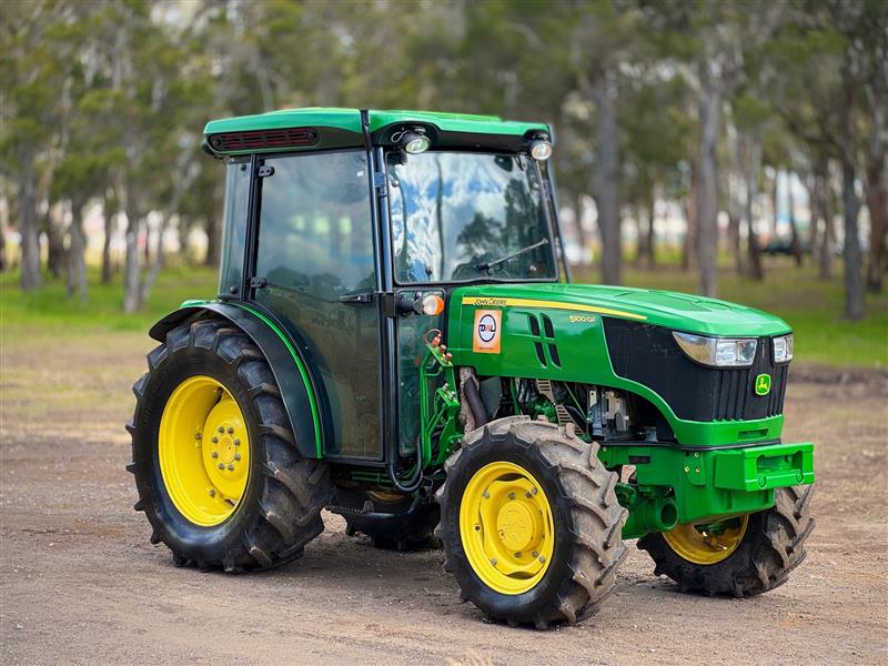 John Deere 5100GF 4x4 a/c cabin tractor