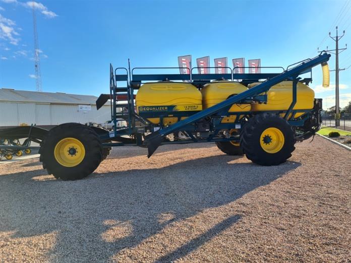 Equalizer 12000V Minimum Till Air Seeder, Seeding Tillage AA Other SA