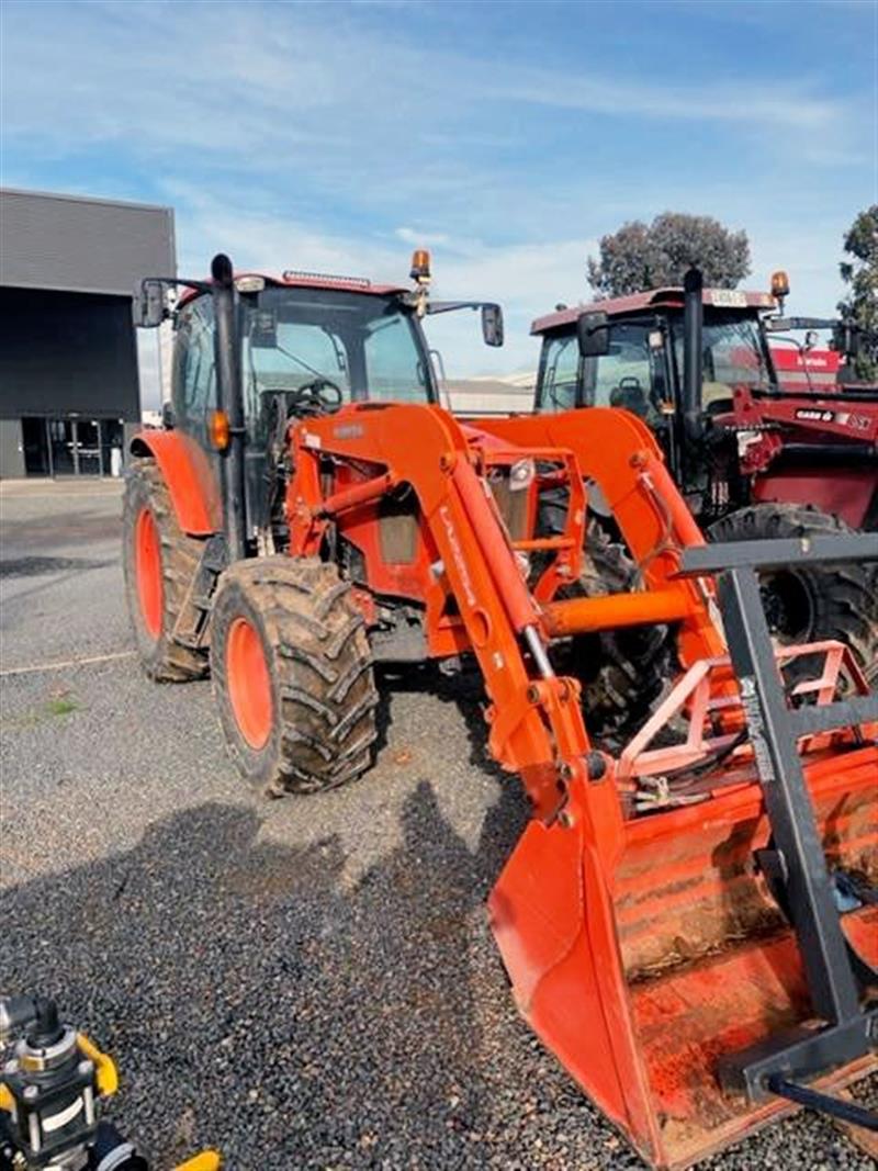 Kubota M135GX tractor, Tractors Kubota NSW Power Farming