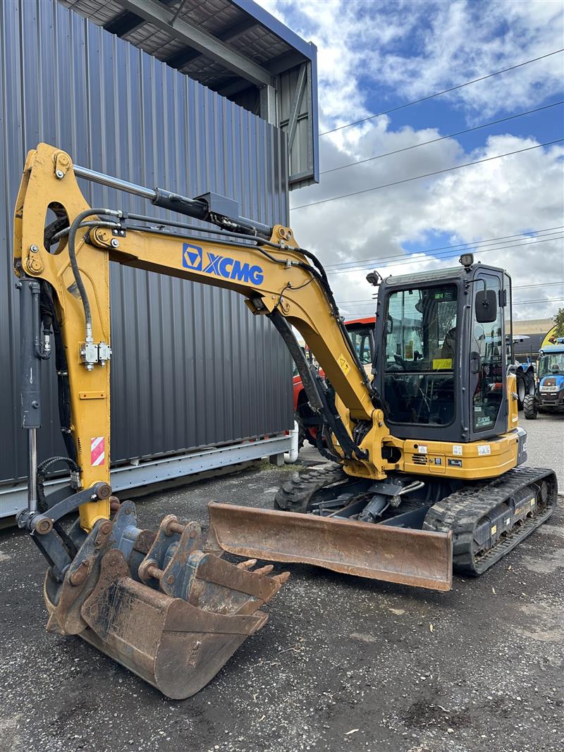 XCMG XE55U excavator