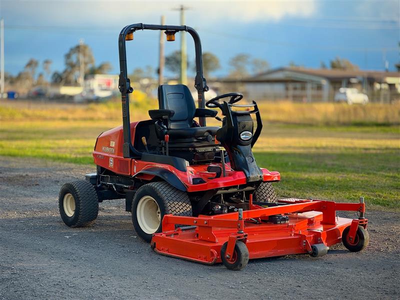 Kubota F3690 72inch diesel out front...