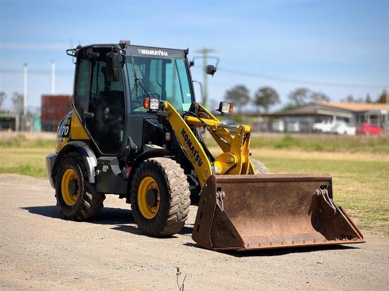 Komatsu WA70-7 5.67T articulated wheel loader