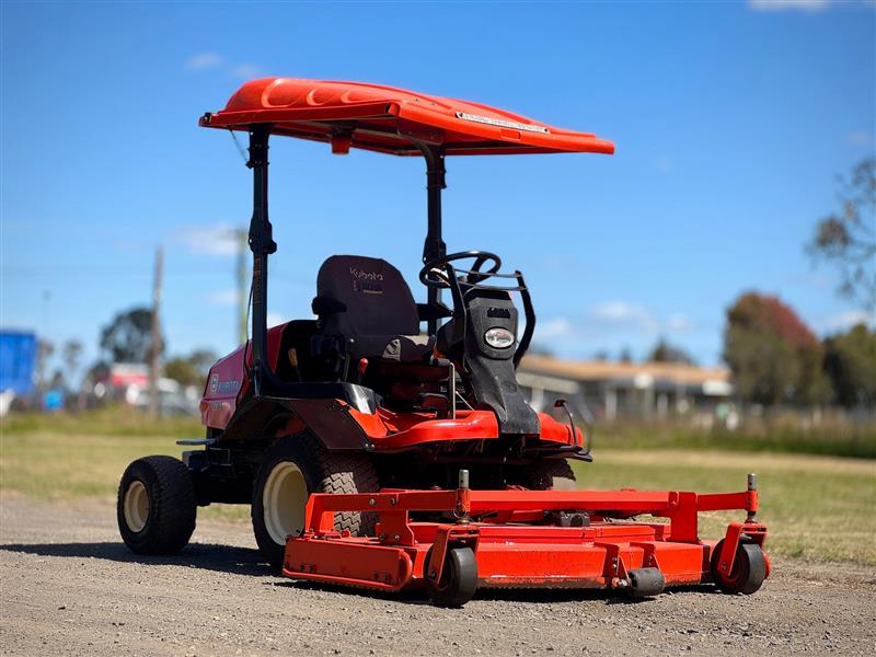 Kubota F3690 72inch diesel out front deck ride on lawn mower