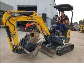 New Holland E17C Mini Excavator