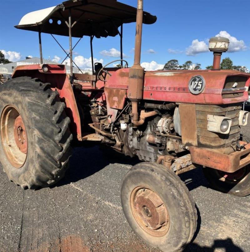 Massey Ferguson 175 tractor