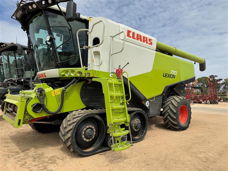 Claas Lexion 770TT combine harvester
