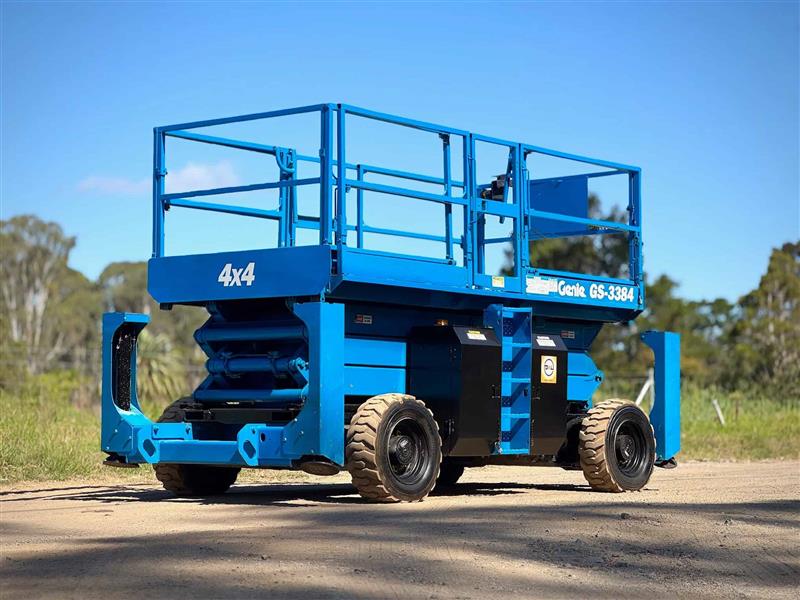 Genie GS3384 in cert rough terrain 12m scissor lift elevated work platform