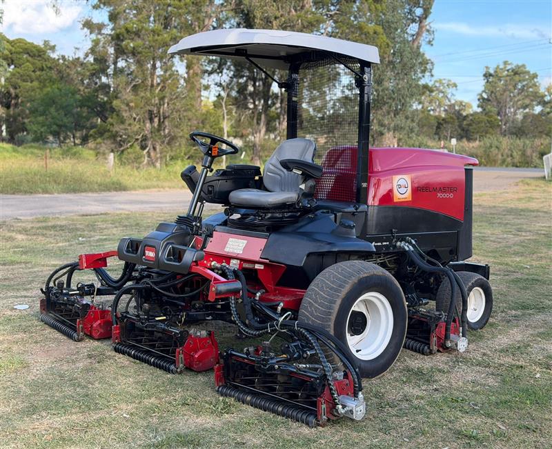 Toro Reelmaster 7000D ride on fairwa...