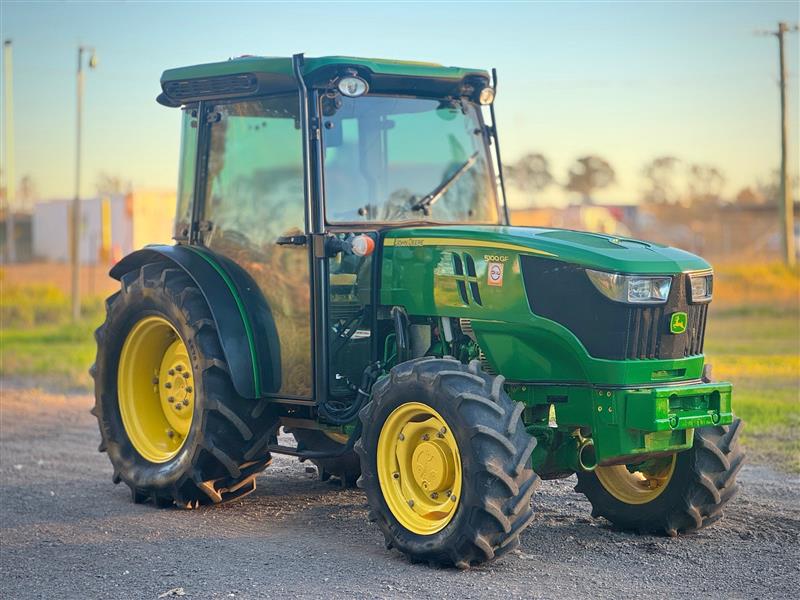 John Deere 5100GF 4wd a/c cabin tractor