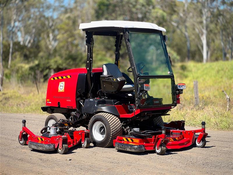 Toro Groundsmaster 4000D diesel ride on lawn mower