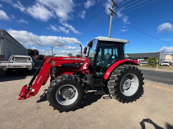 Massey Ferguson 445 tractor
