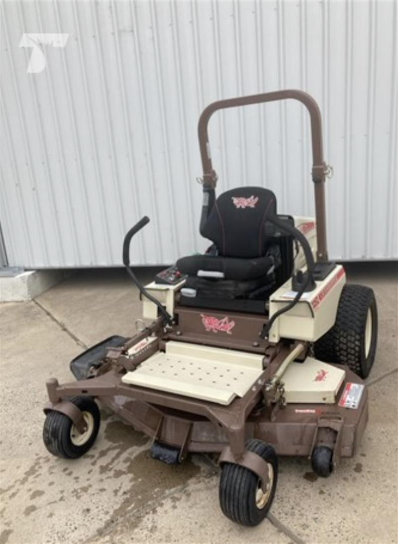 325D zero turn mower, Lawn Mowers AA Other QLD Power Farming