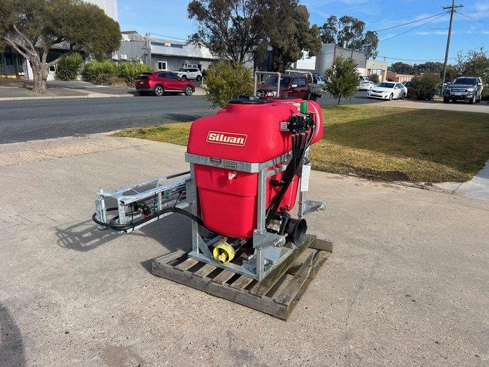 Silvan 400L Linkage boom sprayer
