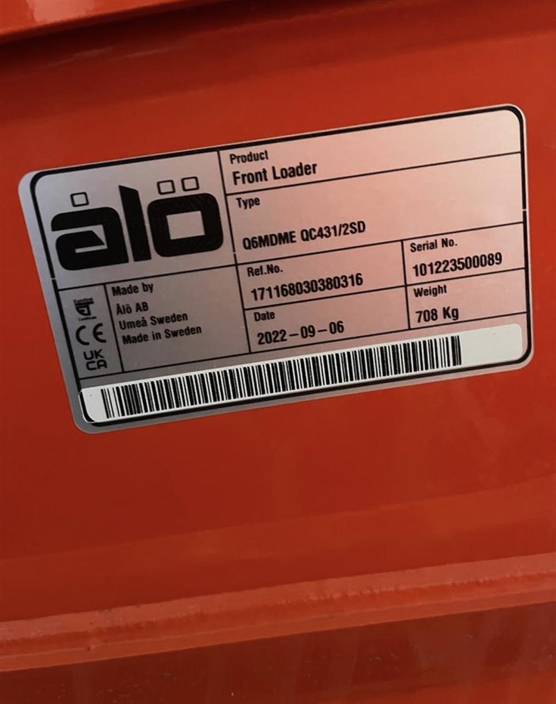 Kubota Q6M front end loader