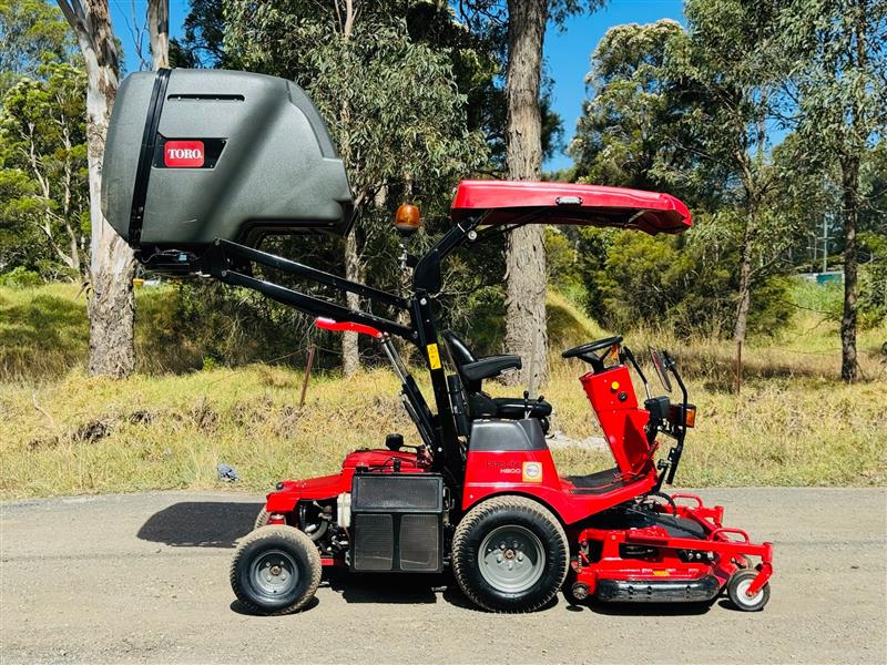 Toro proline H800 catcher mower comm...