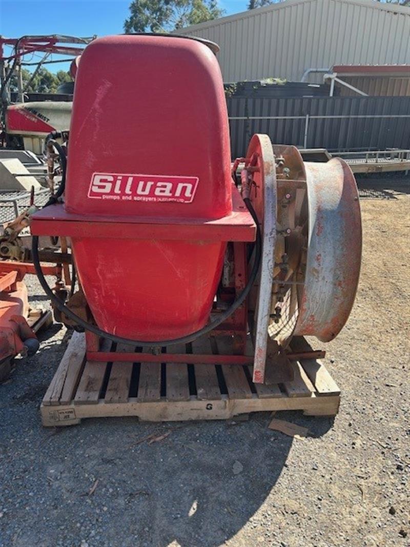 Silvan 500lt air blast sprayer