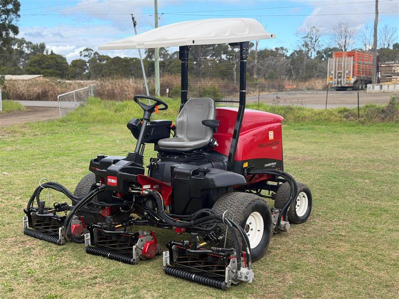 Toro Reelmaster 5610 cross trax AWD reel cylinder fairway greens commercial diesel lawn mower