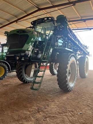 Photo 1. Goldacres G6 self propelled sprayer