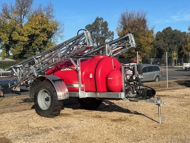 Silvan 3000L Paddock Pak boom sprayer