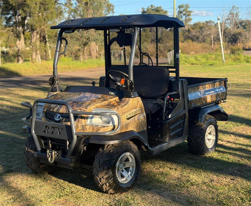 Photo 1. Kubota RTV900 diesel buggy atv