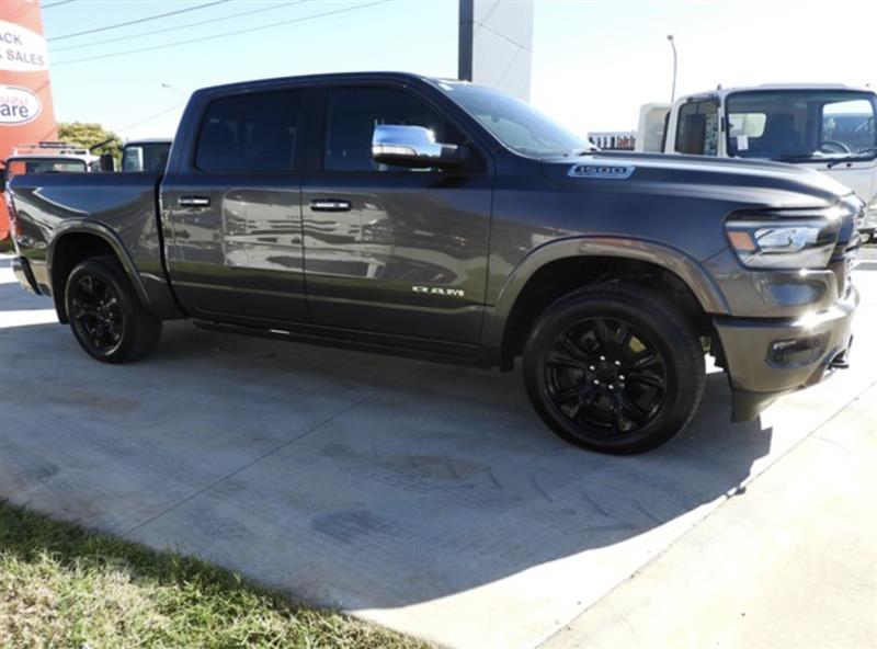 RAM 1500 Laramie ute