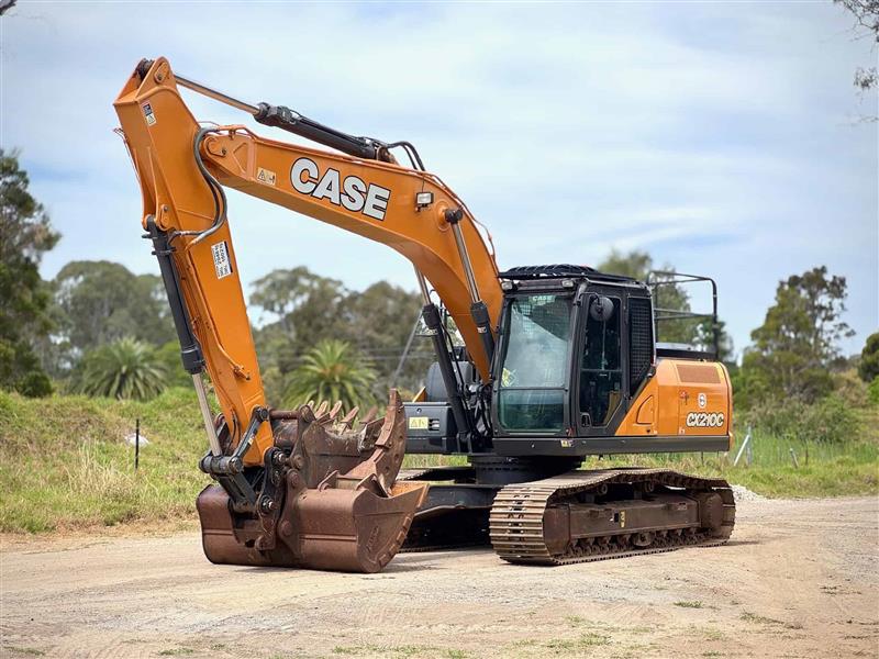 Case CX210C 21T excavator