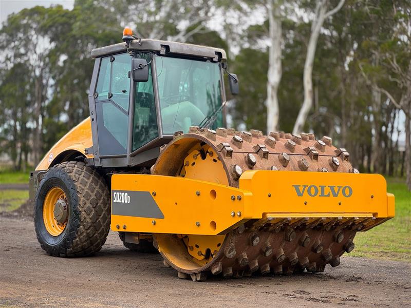 Volvo SD200D 20.5T Single Drum Articulated Padfoot Sheepsfoot roller