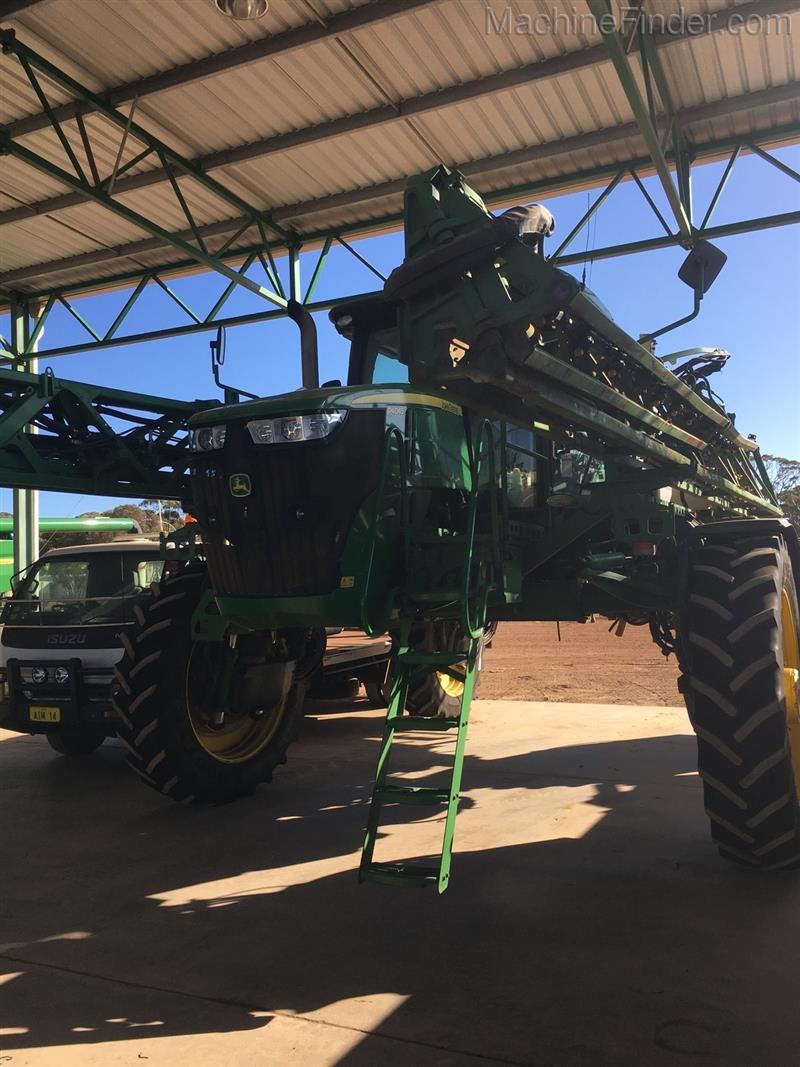 John Deere R4045 self propelled sprayer, Sprayers & Equipment John