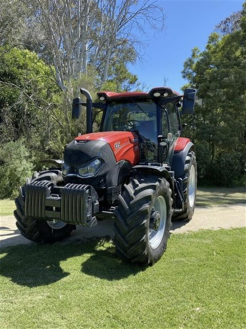 Case IH Maxxum 135 tractor