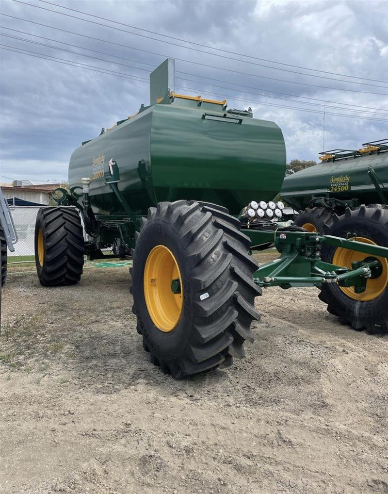 Simplicity TQS3-20000 airseeder