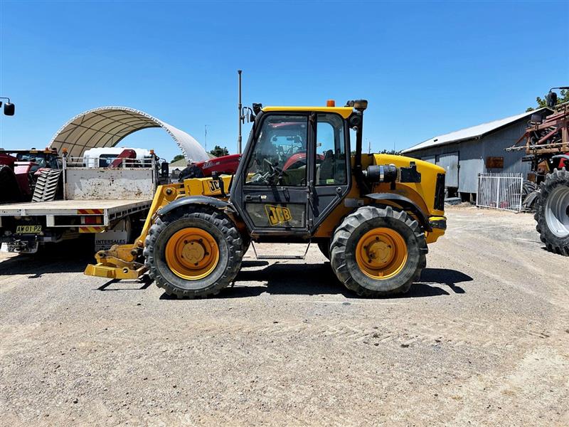 JCB 526S telehandler