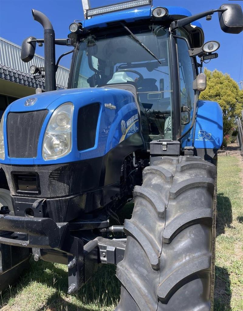 New Holland T6.140 tractor