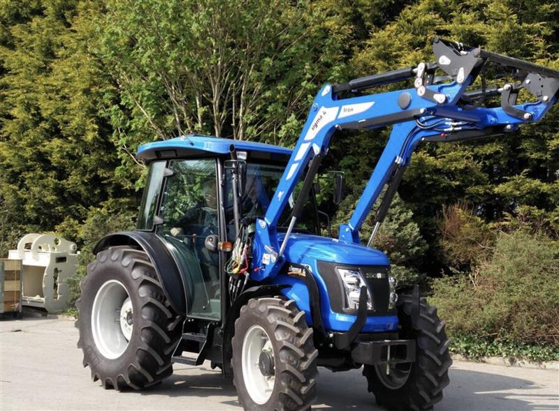 Photo 1. Solis S90 cab tractor