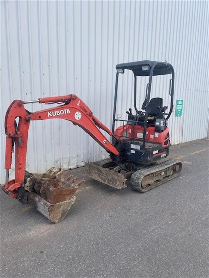 Photo 1. Kubota U17-3 mini excavator