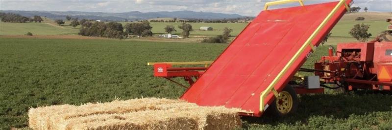 Jadan Small Bale Accumulator