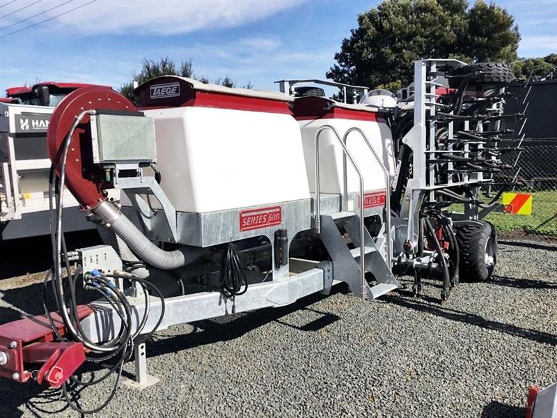 Taege AS600 airseeder, Seeding Tillage Taege Manufacturing (NZ) TAS