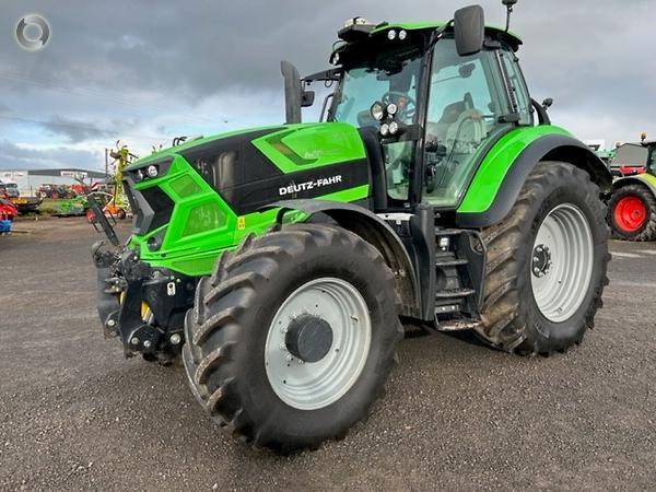 Photo 1. Deutz Agrotron 6215RC tractor