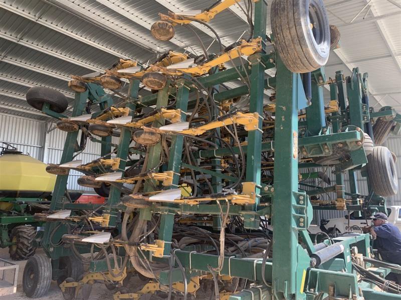 Seedmaster 6012 airseeder, Seeding Tillage Seed Master VIC Power Farming